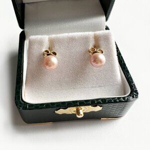Dusty Pink Pearl Earrings